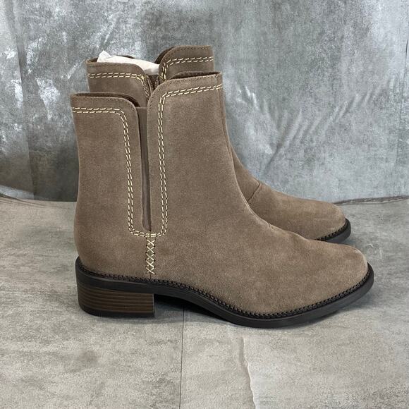 Clarks Shoes - CLARKS COLLECTION Women's Pebble Suede Maye Zip Block-Heel Booties SZ 8.5